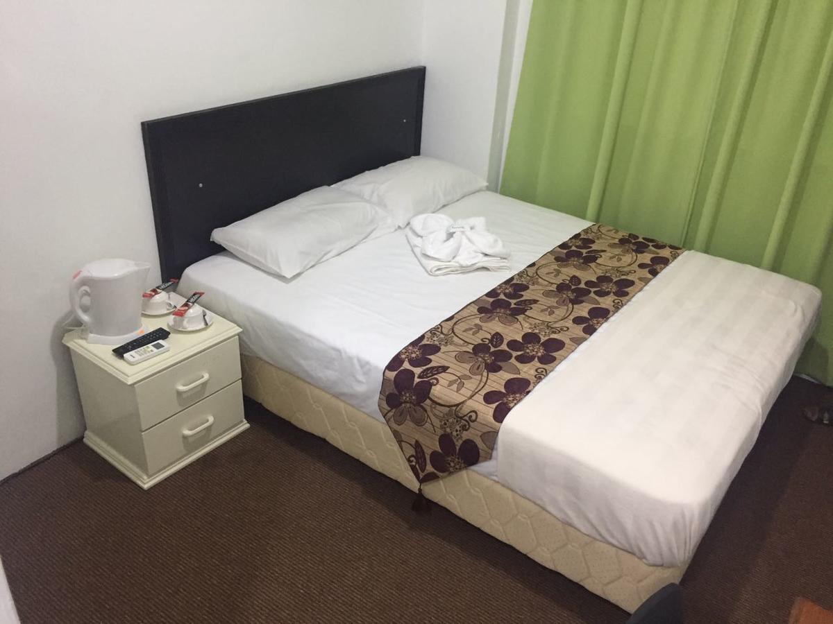 Hotel Singgah Inn Muar Εξωτερικό φωτογραφία